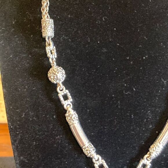 Necklace floral heart beautifully made Silver-tone - Picture 3 of 5